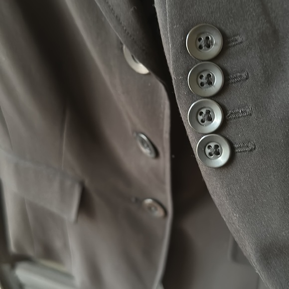 Black suit jacket for women - Picture 3 of 5